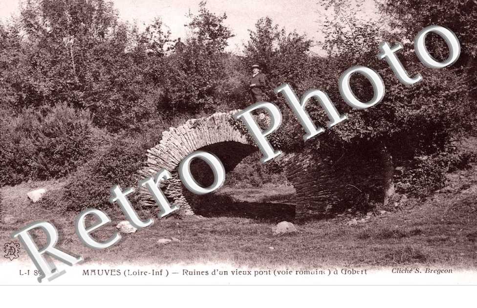 Ruines d&#039;un vieux pont