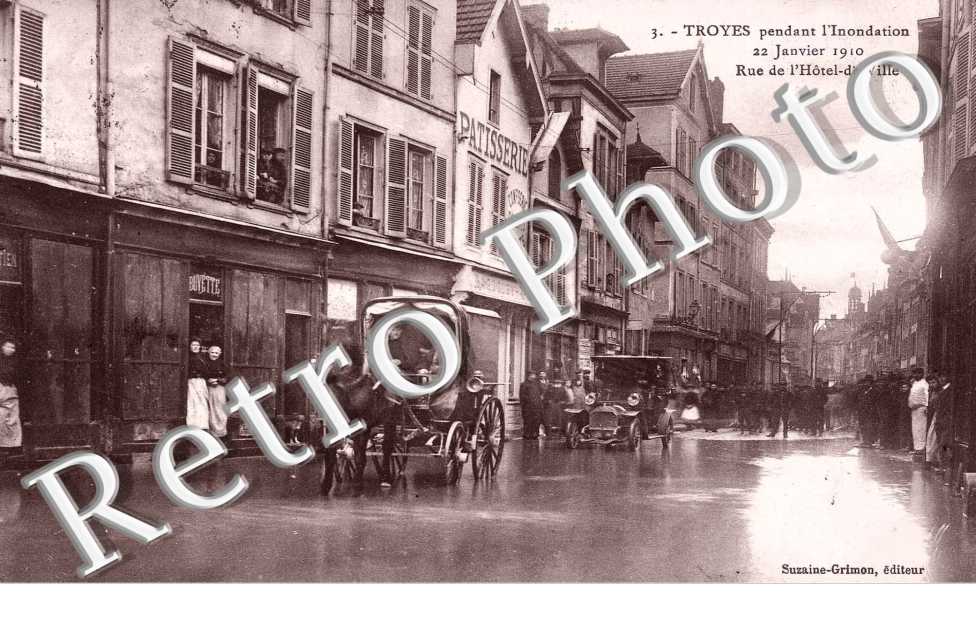 INONDATION 1910 - RUE DE L&#039;HOTEL DE VILLE
