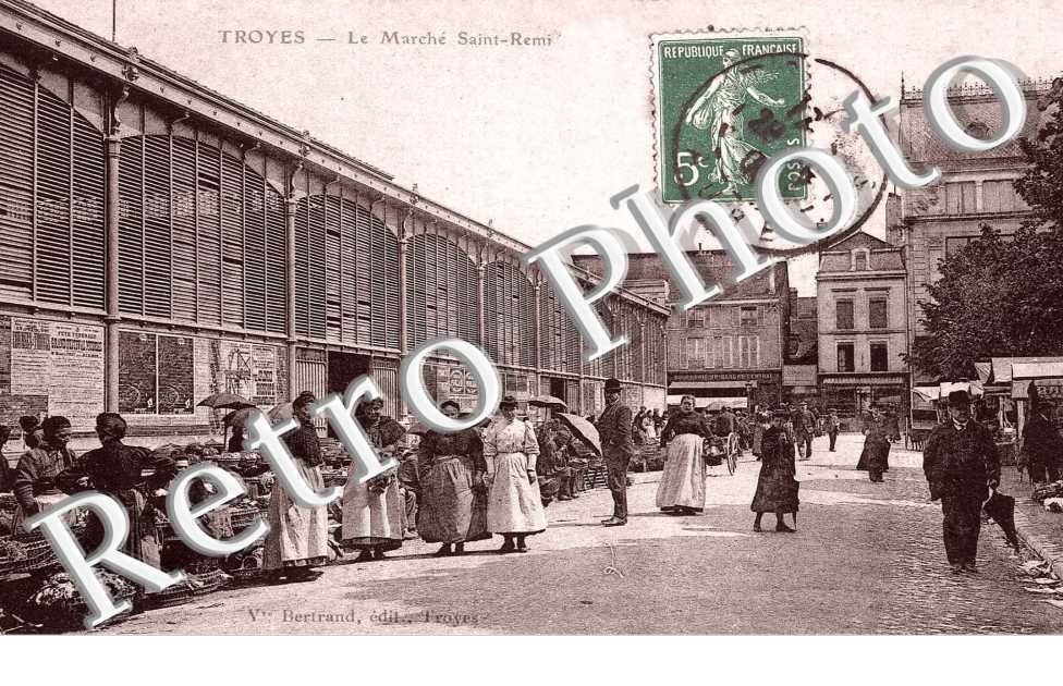 LE MARCHE SAINT REMY
