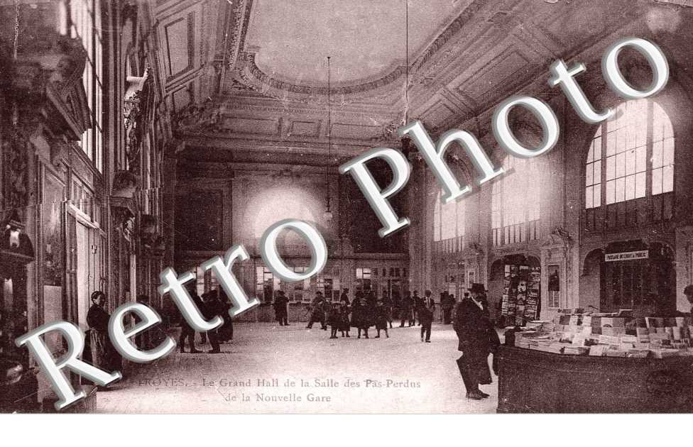 le grand hall de la salle des Pas Perdus de la nouvelle gare