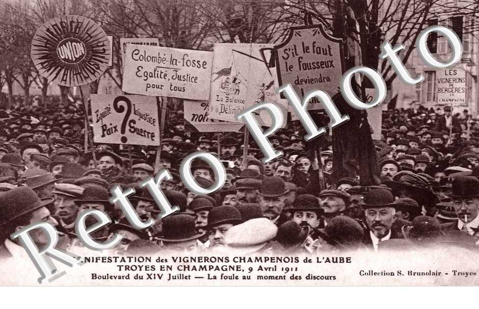 MANIFESTATION DES VIGNERONS, BOULEVARD DU 14 JUILLET