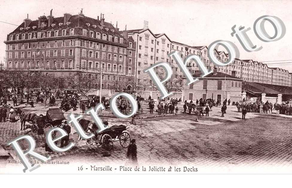  PLACE DE LA JOLIETTE ET LES DOCKS