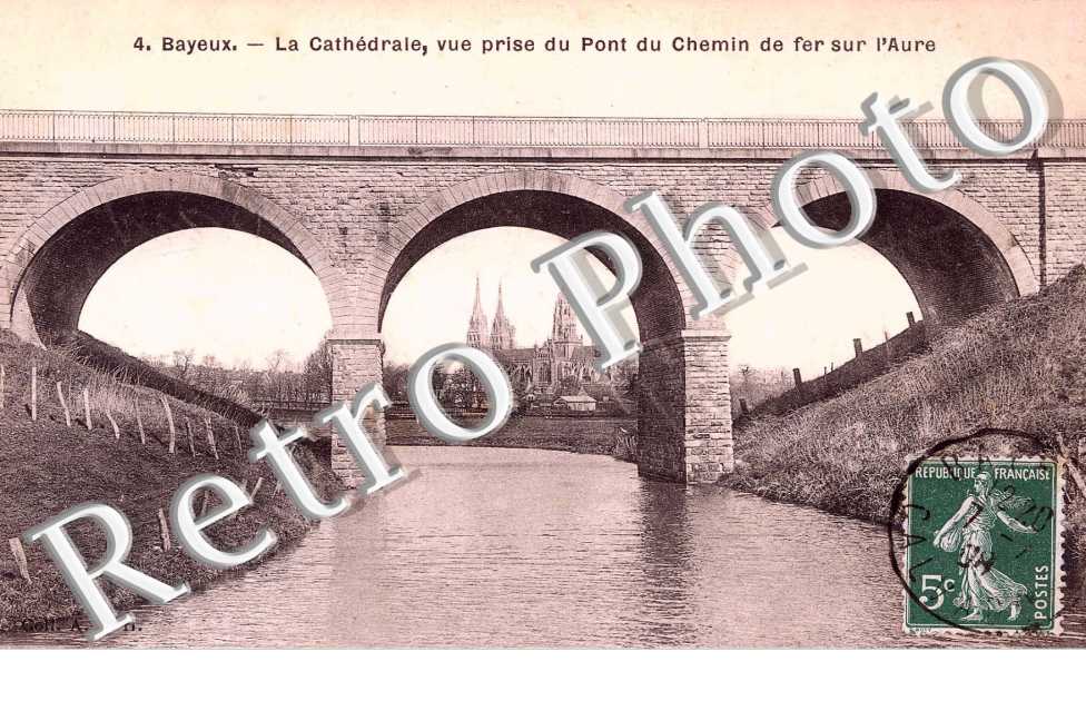 la cathedrale vue prise du pont de chemin de fer