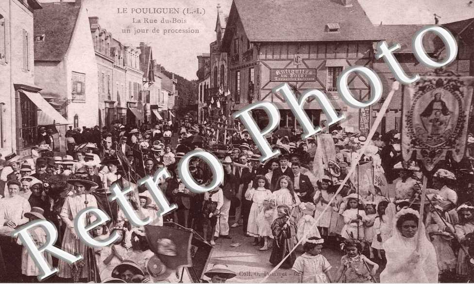la rue du Bois un jour de procession