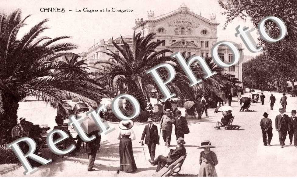 LE CASINO ET LA PROMENADE