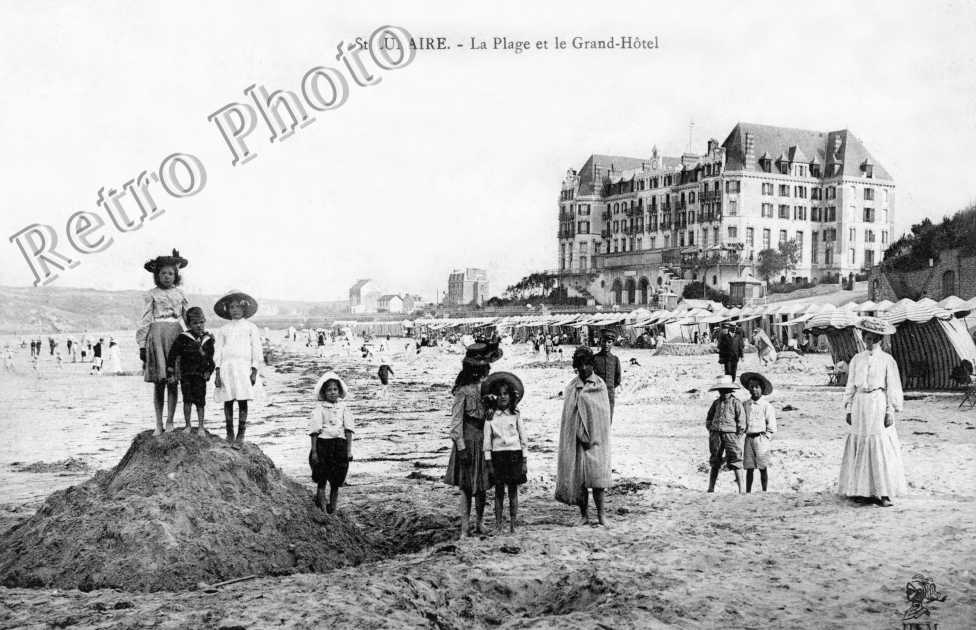 la plage et le grand hotel