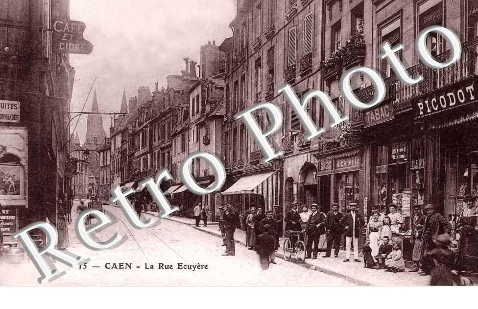 la rue Ecuyere. Epicerie M. Baratte.Magasin Picodot
