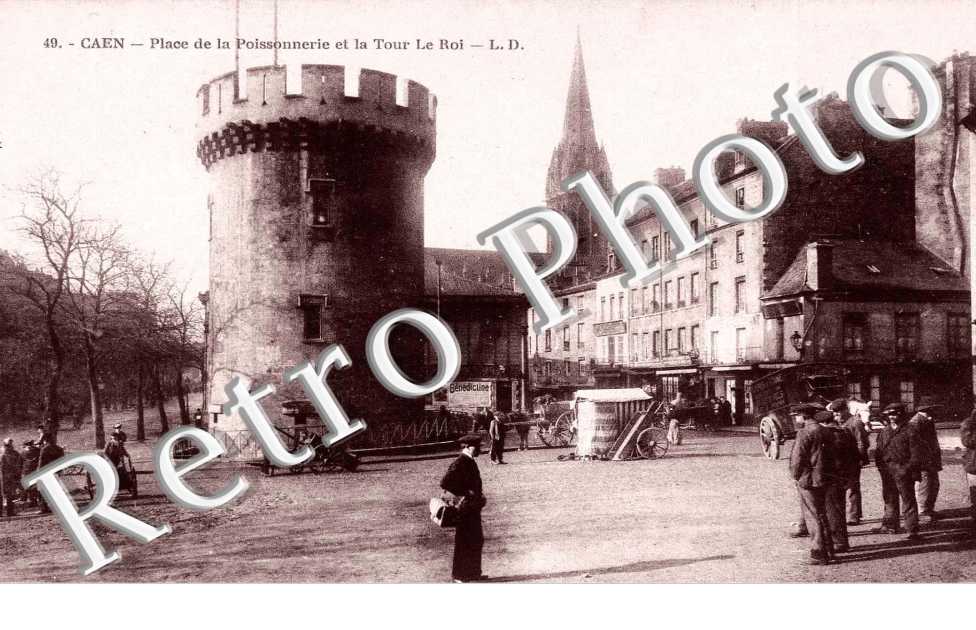 place de la Poissonnerie et la tour du roi