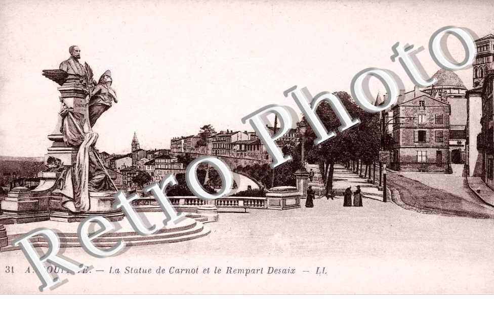 la Statue de Carnot et le rempart Desaix
