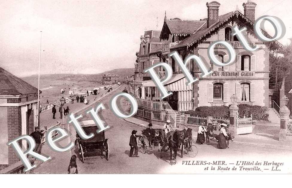l&#039;hotel des Herbages et la route de trouville