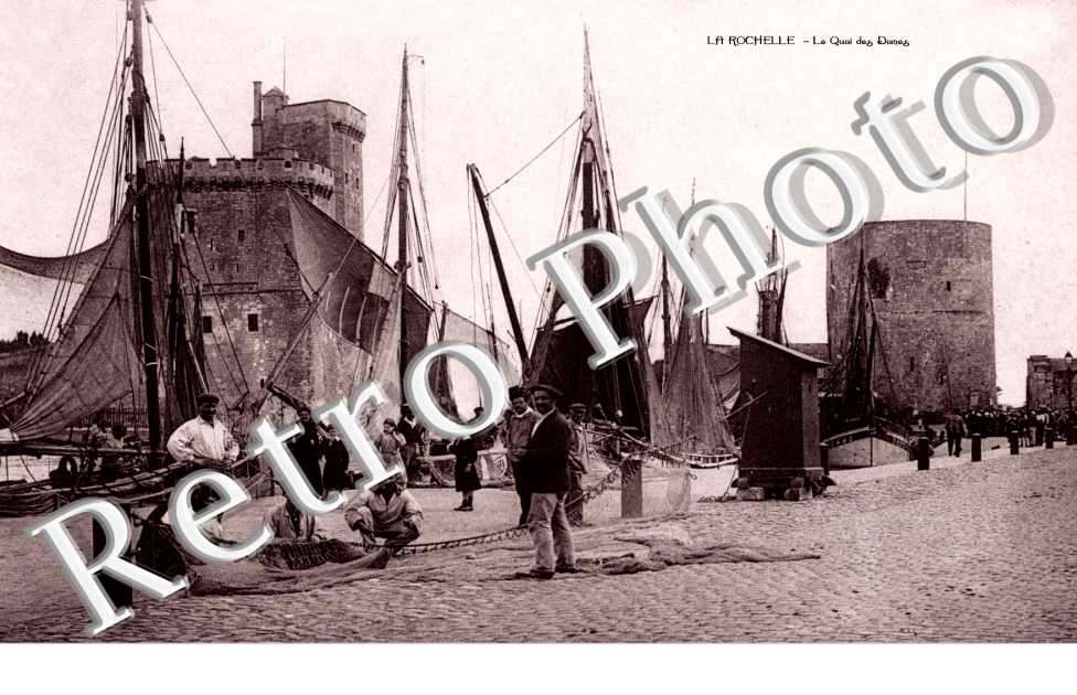SUR LE QUAI DES DAMES
