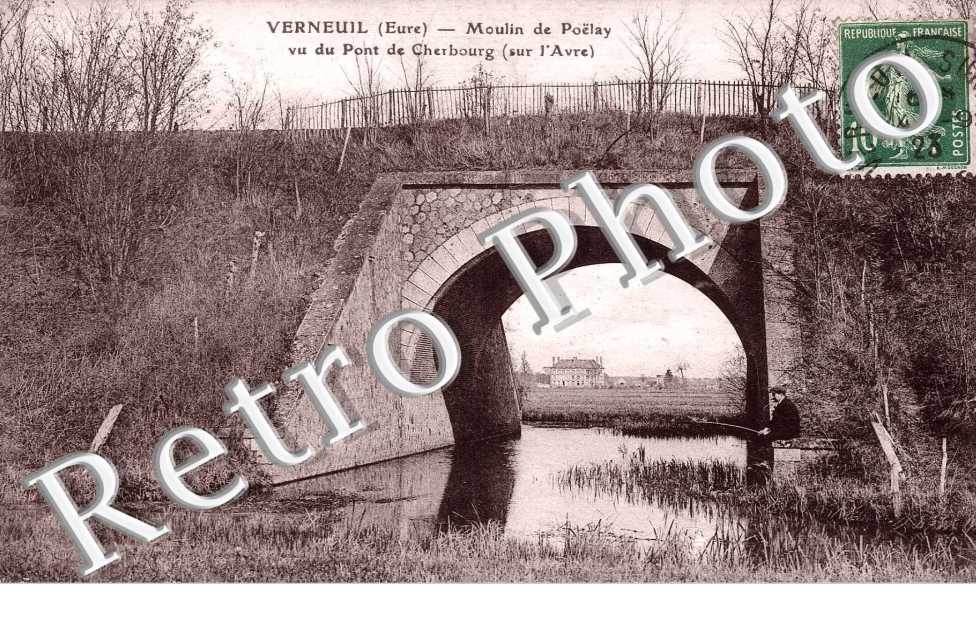 MOULIN DE POELAY  vue du pont de Cherbourg