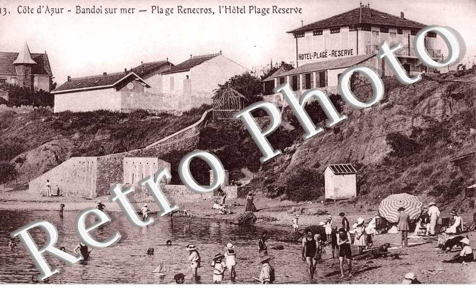 Bandol sur Mer, Plage Renecros, l&#039;Hotel Plage Reservee