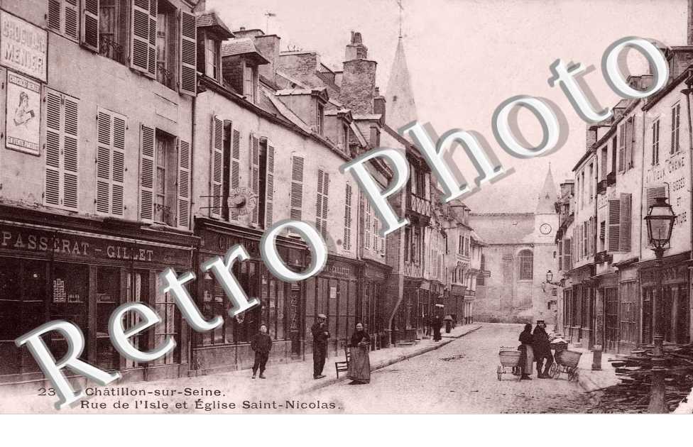 rue de l&#039;Isle et Eglise saint Nicolas