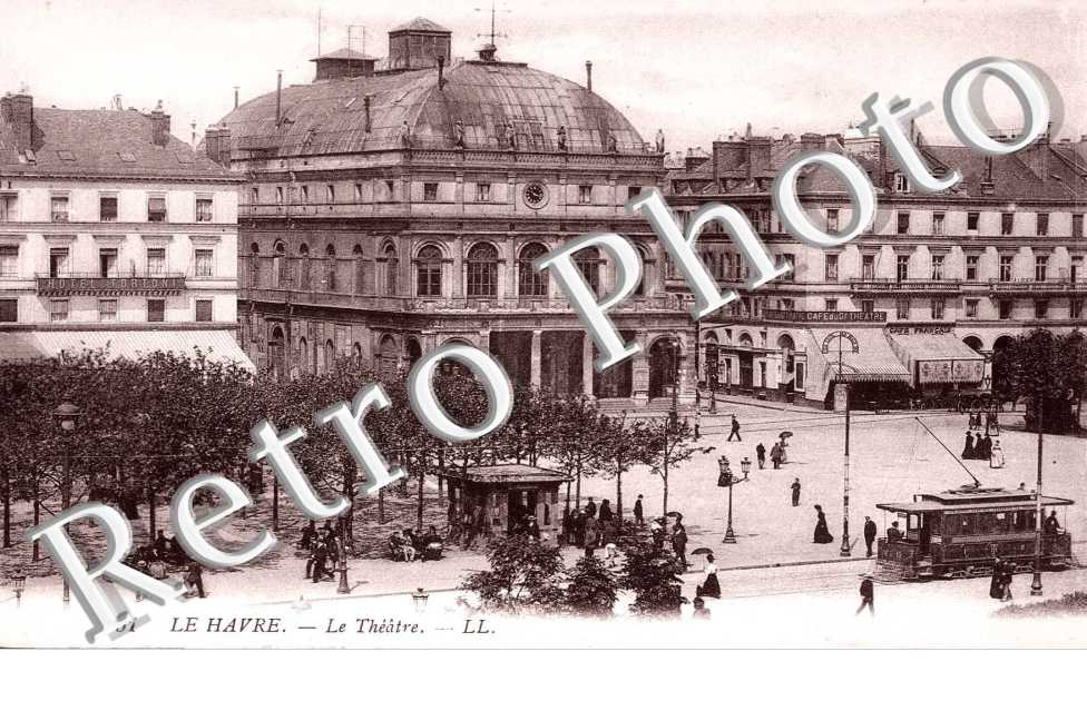 LE THEATRE