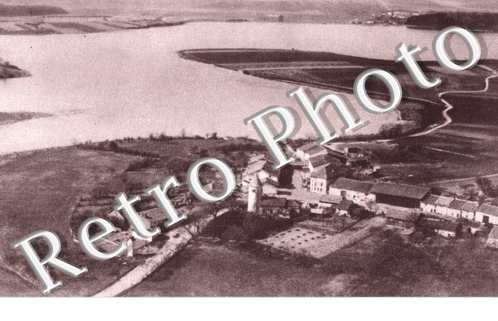 et l&#039;etang de Lindre vue d&#039;avion