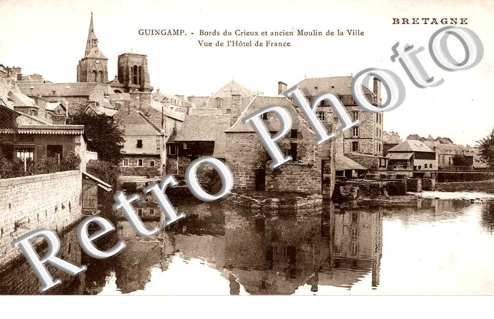 Bords du Crieux et ancien Moulin de la Ville