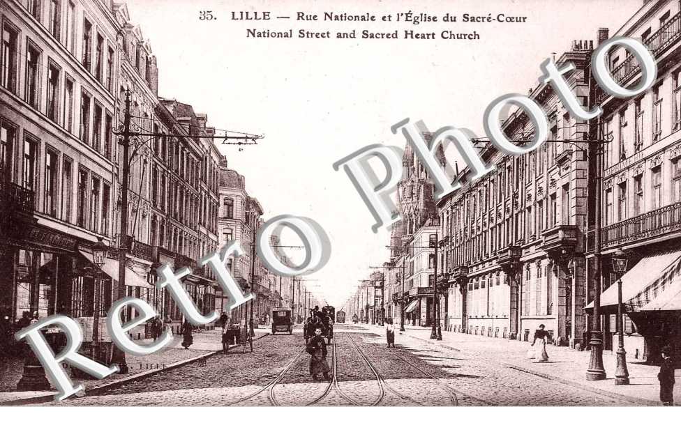 rue nationale et l'eglise du Sacre Coeur