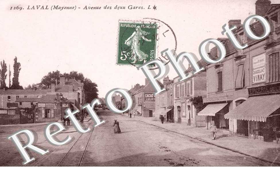 AVENUE DES DEUX GARES