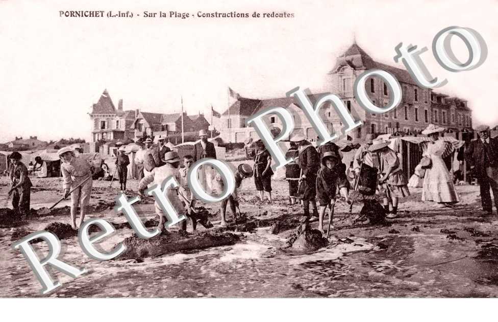 sur la plage - constructions de redoutes