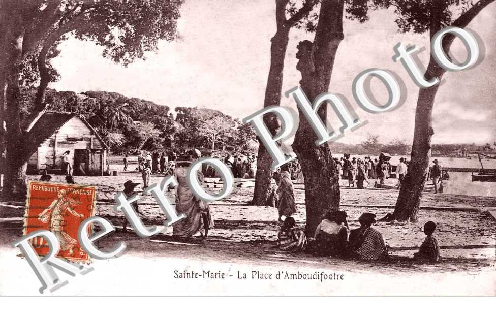 LA PLACE D&#039;AMBOUDIFOOTRE