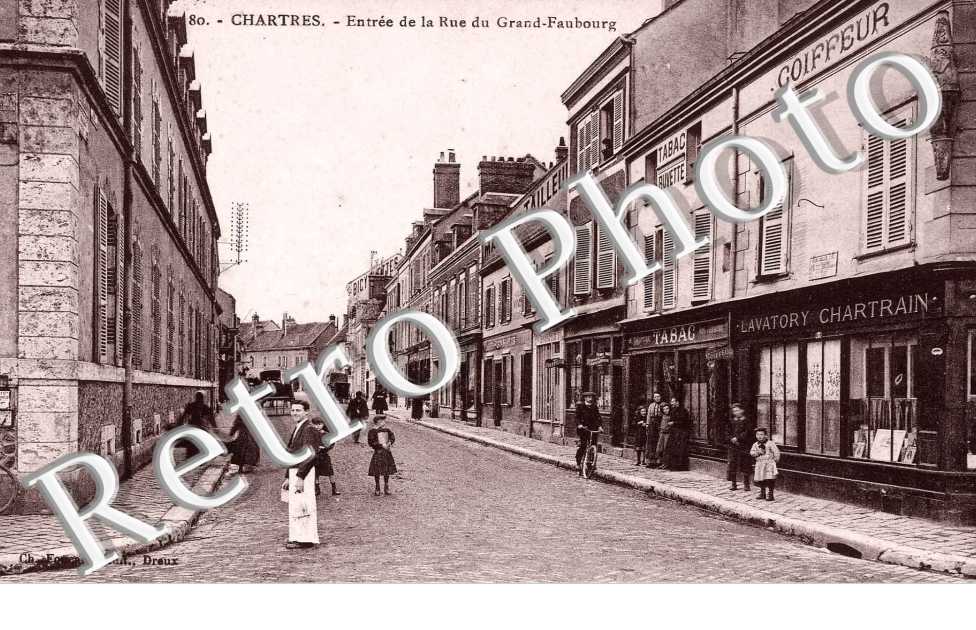ENTREE DE LA RUE DU GRAND FAUBOURG