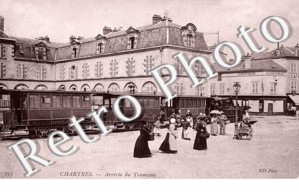 ARRIVEE DU TRAMWAY