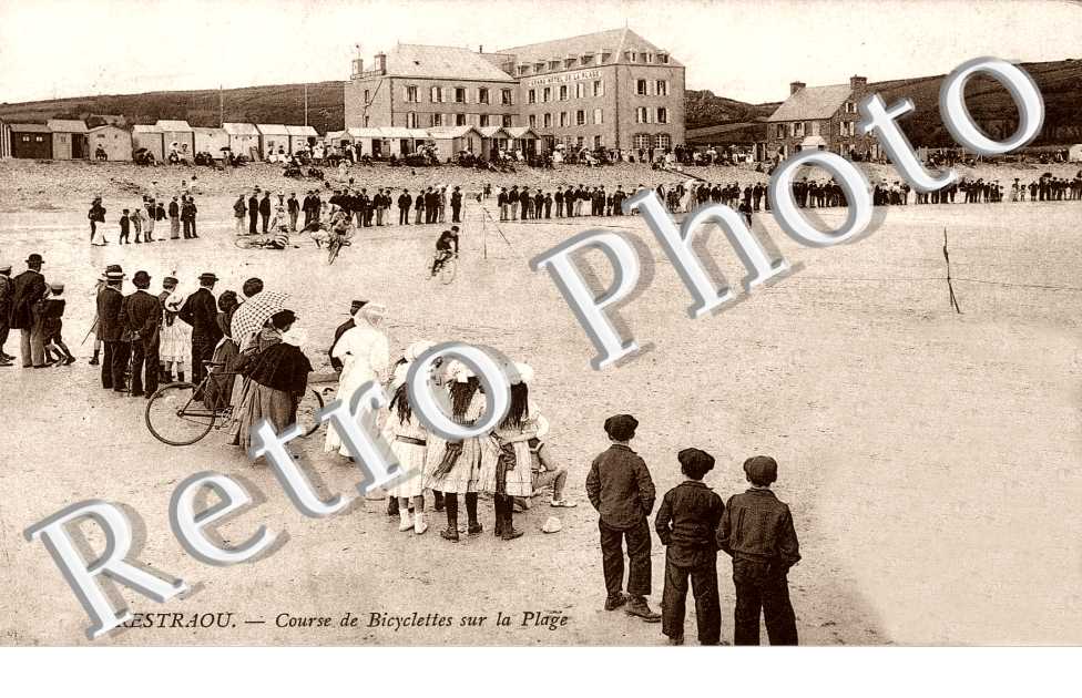 course de bicyclettes sur la plage