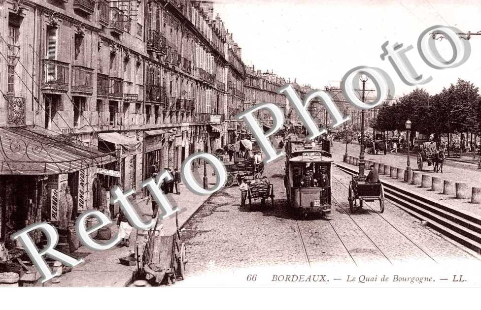 LE QUAI DE BOURGOGNE - Quai Richelieu 