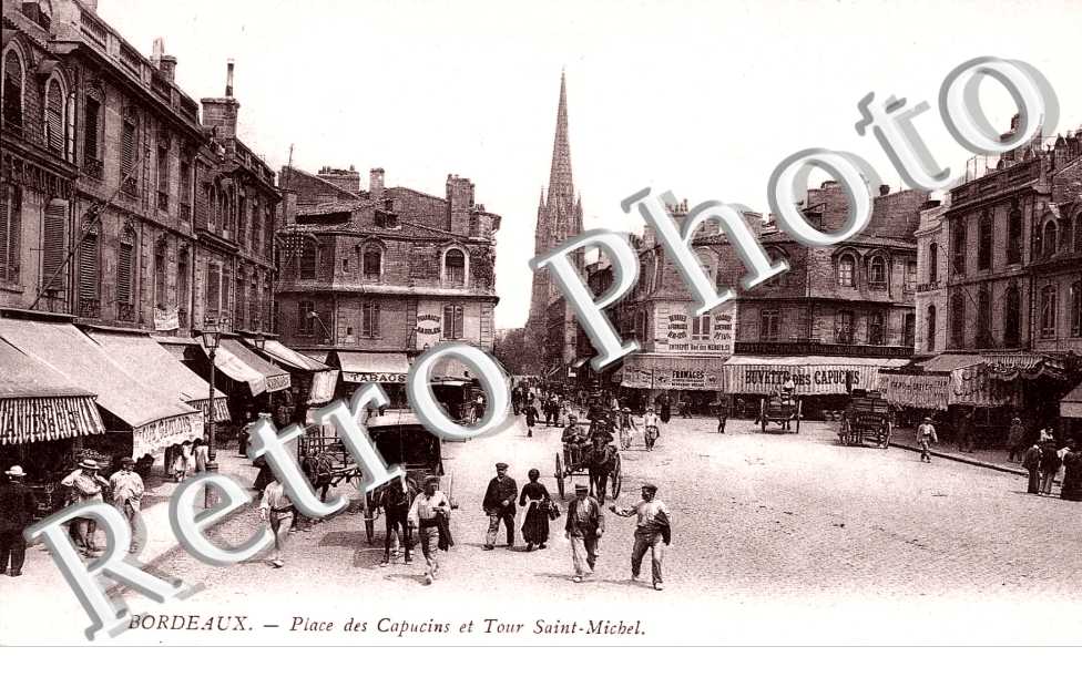 place des capucins et tour Saint-Michel