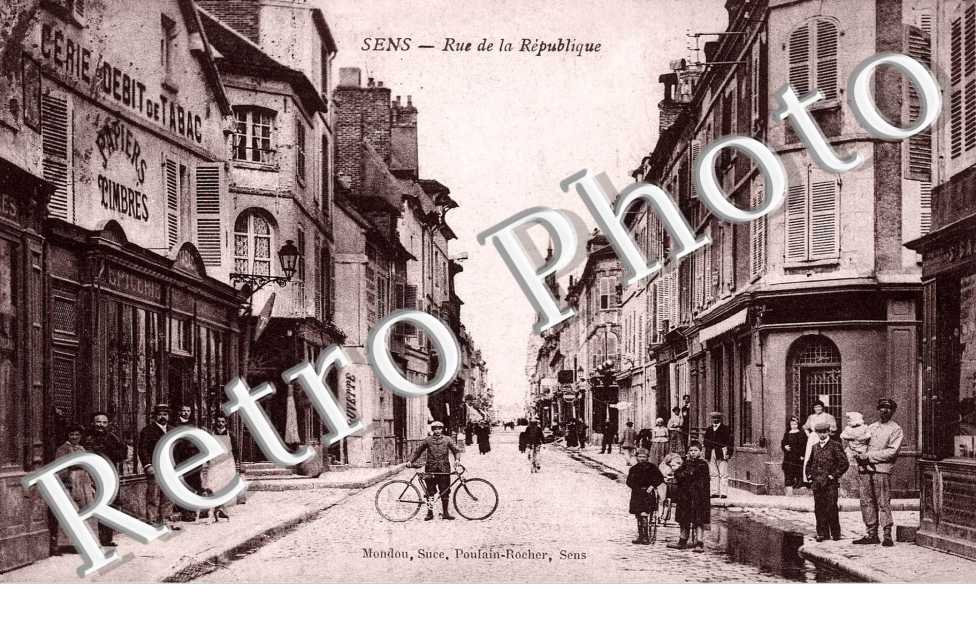 RUE DE LA REPUBLIQUE