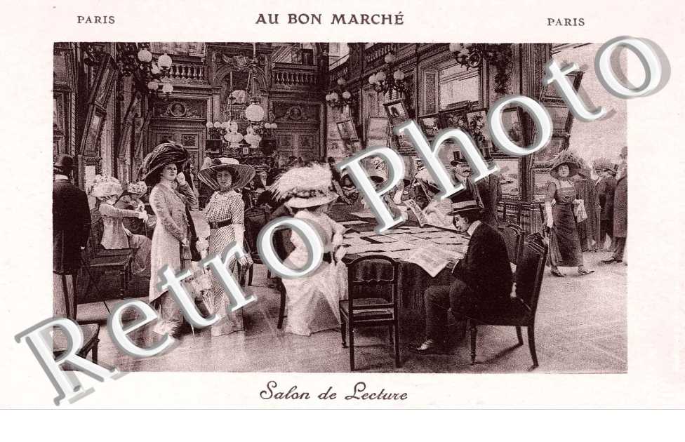  24 Rue de Sèvres AU BON MARCHE