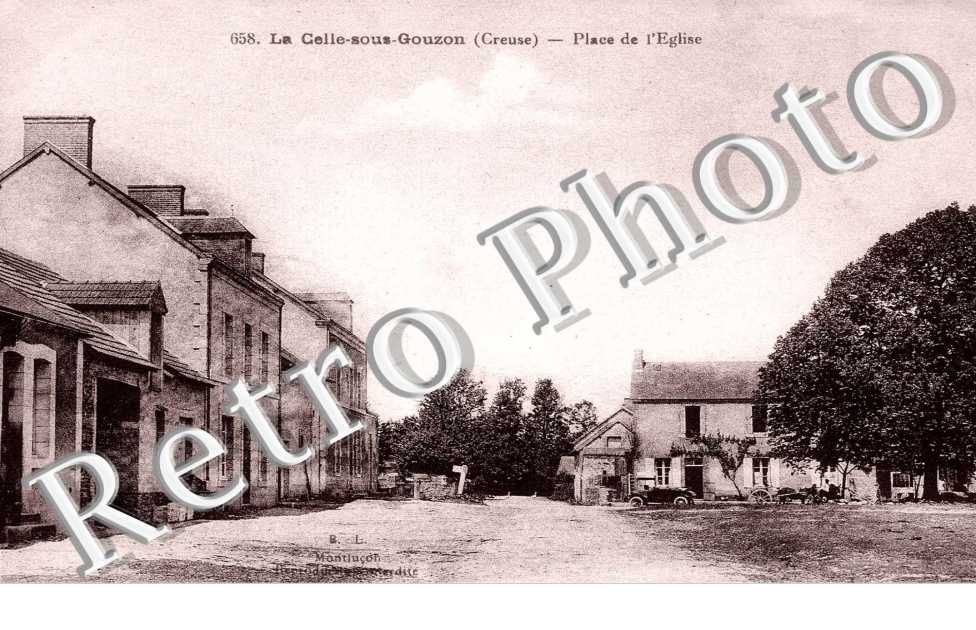 PLACE DE L'EGLISE