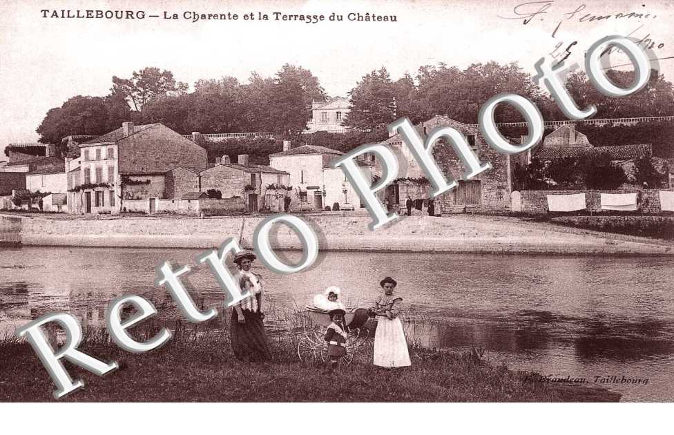 la Charente et la terrasse du chateau