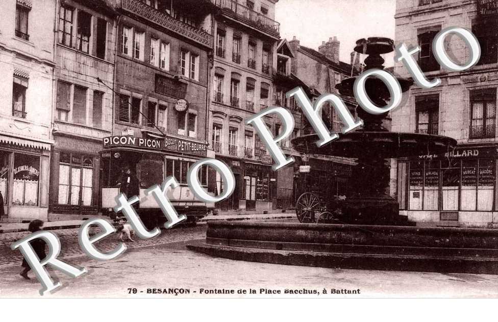 fontaine de la place bacchus, a battant