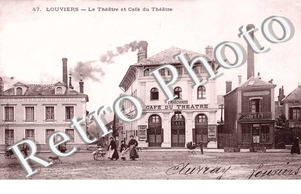 le theatre et cafe du Theatre