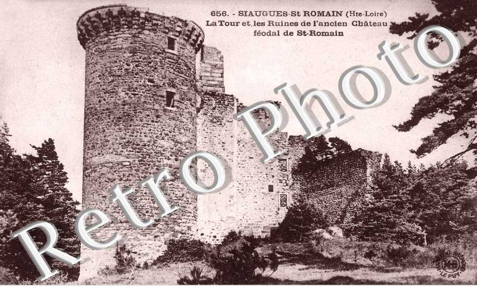 La Tour et les Ruines de l&#039;Ancien Château féodal de Saint Romain