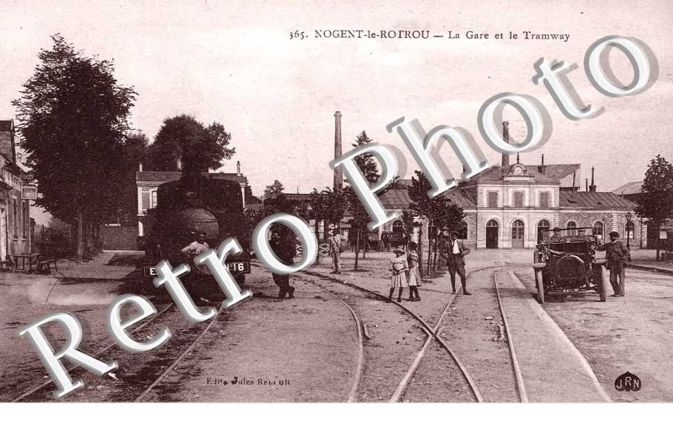la gare et le tramway