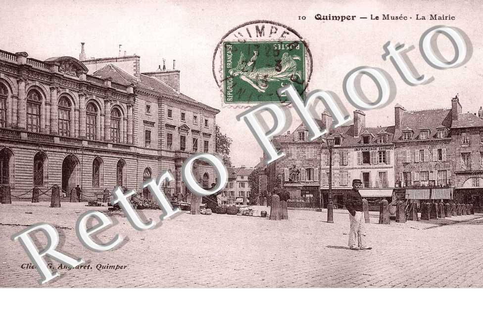 LE MUSEE - LA MAIRIE