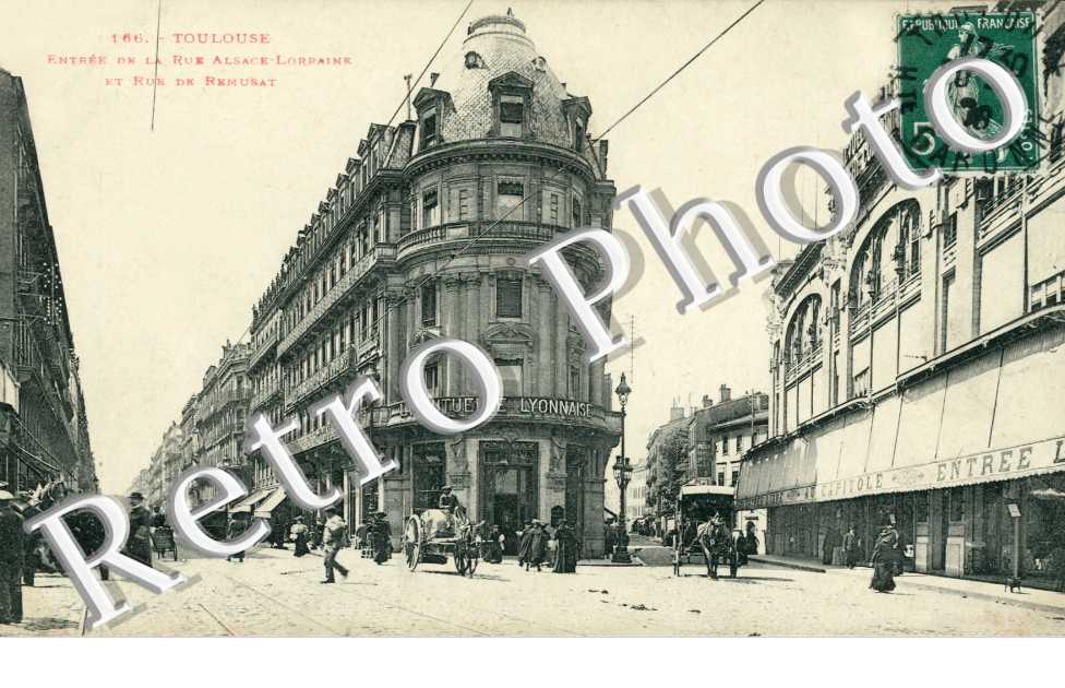 ENTREE DE LA RUE ALSACE-LORRAINE et rue de Remusat