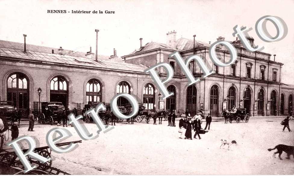 Intérieur de la gare