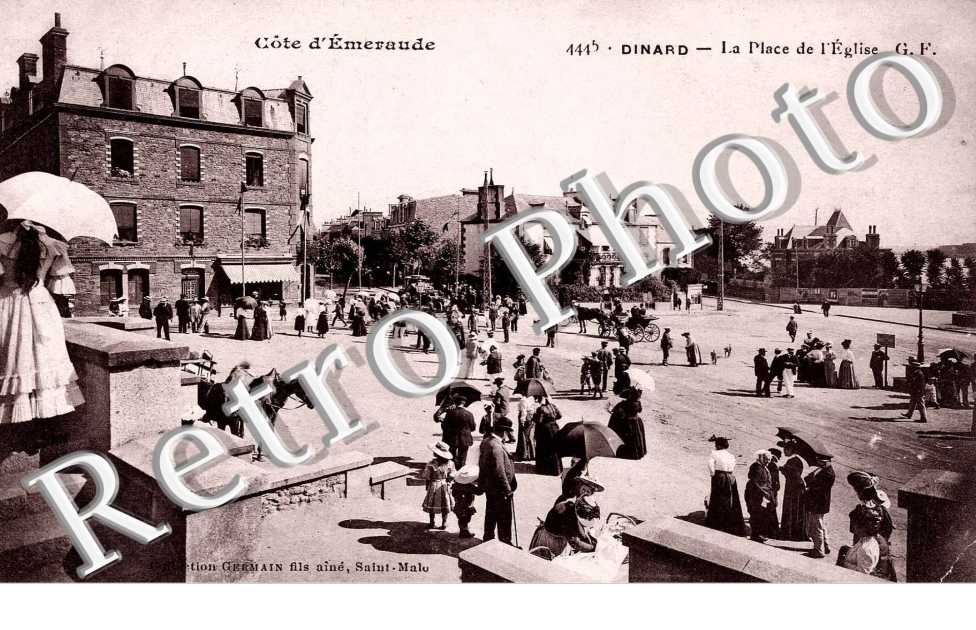 la place de l&#039;eglise