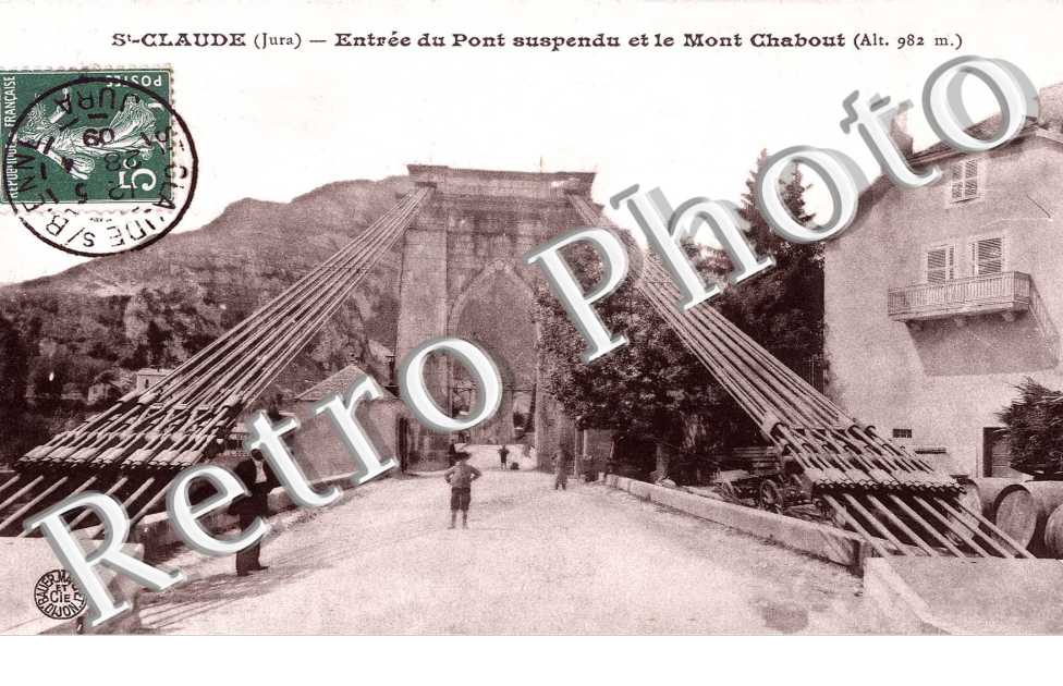 PONT SUSPENDU ENTREE