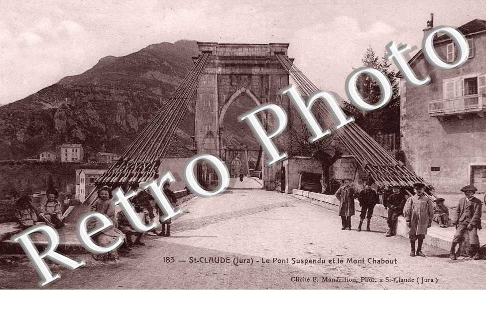 LE PONT SUSPENDU ET LE MONT CHABOUT