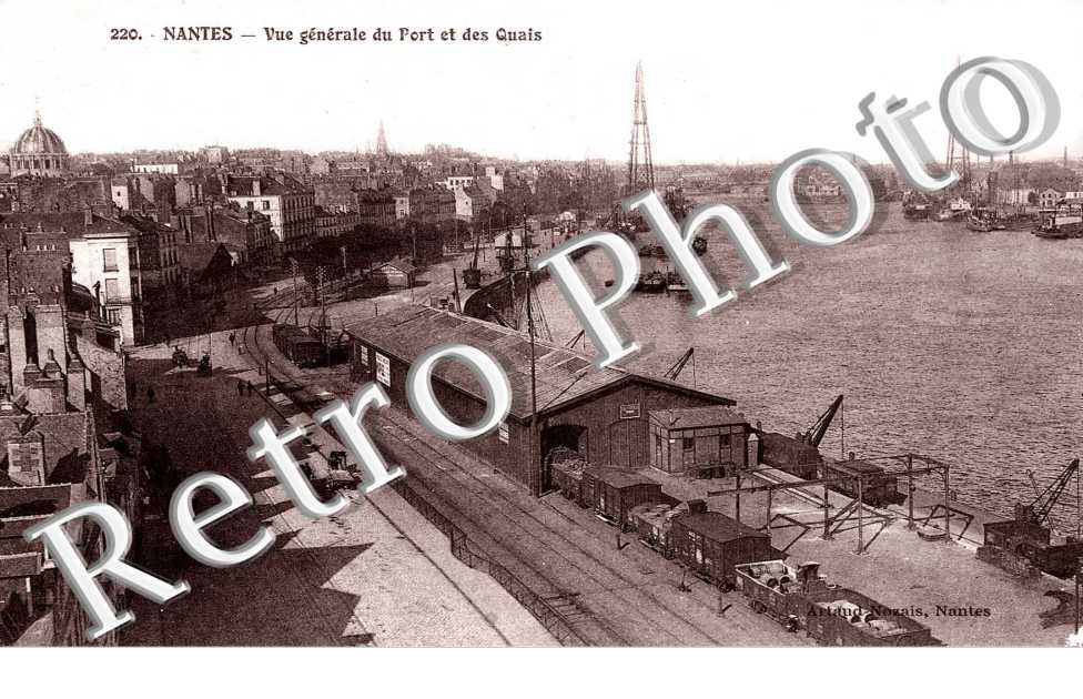VUE GENERALE DU PORT ET DES QUAIS