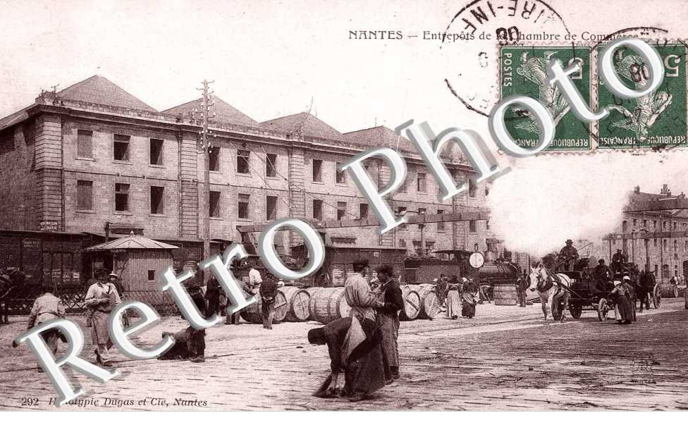 ENTREPOTS DE LA CHAMBRE DE COMMERCE (quai Ernest-Renaud )