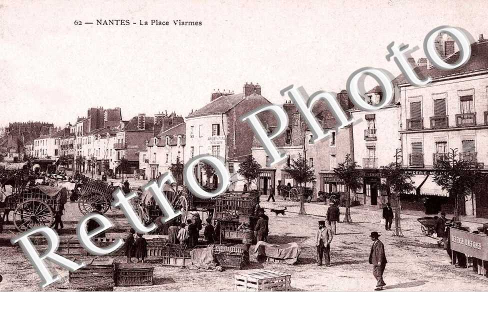 LA PLACE VIARMES