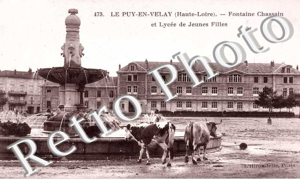 Fontaine Chassain et lycee de jeunes filles