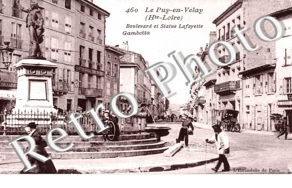 boulevard Gambetta et statue Lafayette