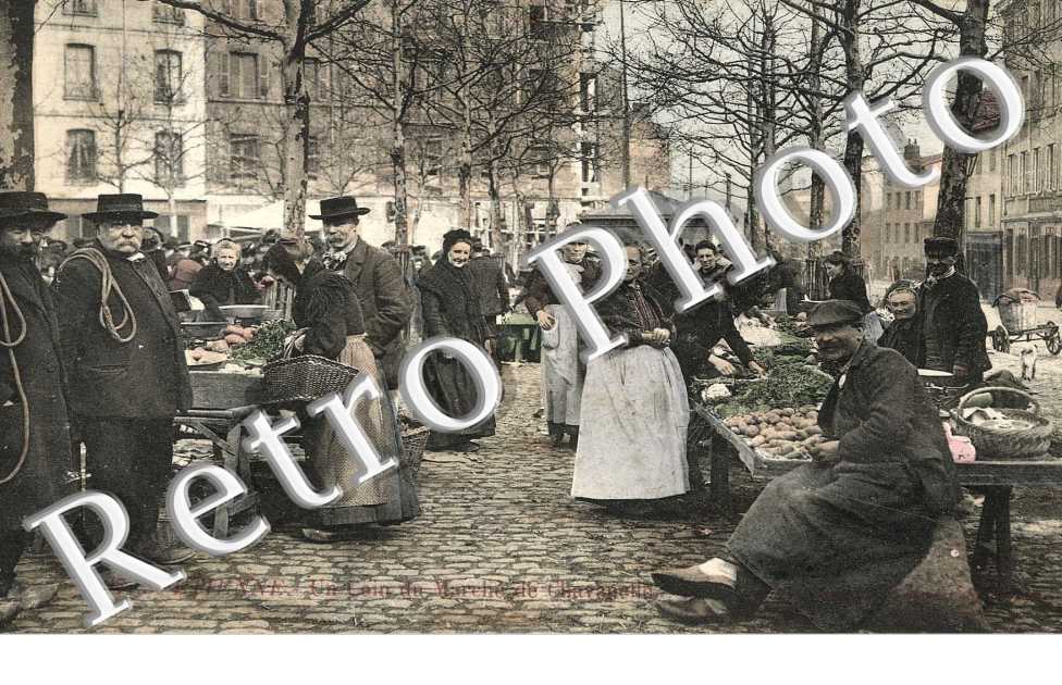 un coin du marche de chavanelle (couleur)